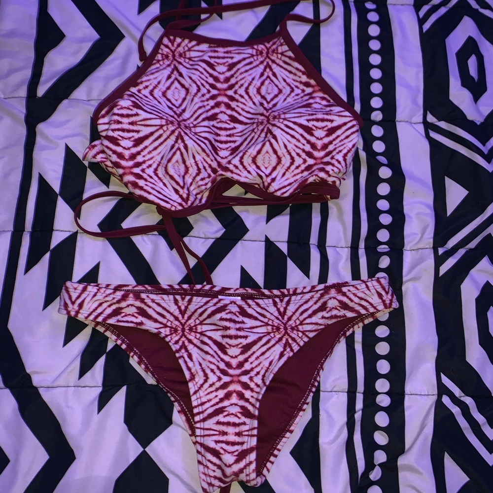 Bathing suit